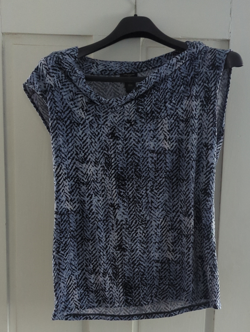 Ann Taylor Blue and Black Abstract Print Cap-Sleeve Top